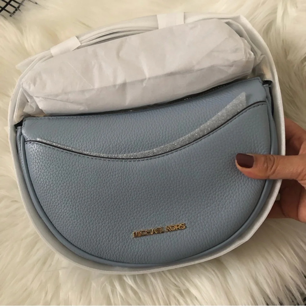 Michael Kors Dover Small Leather Crossbody Bag - Picture 5 of 13